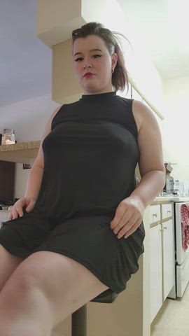 chubby legs upskirt clip