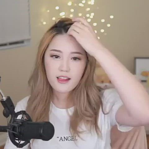 lips pretty sexy clip