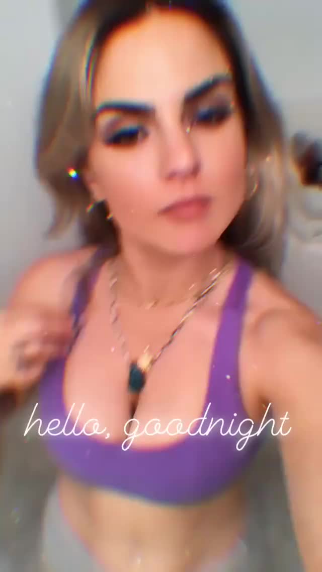 Celebrity clip
