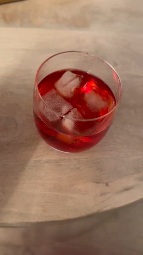 When my nails and drink are on the same wavelengthโฆ