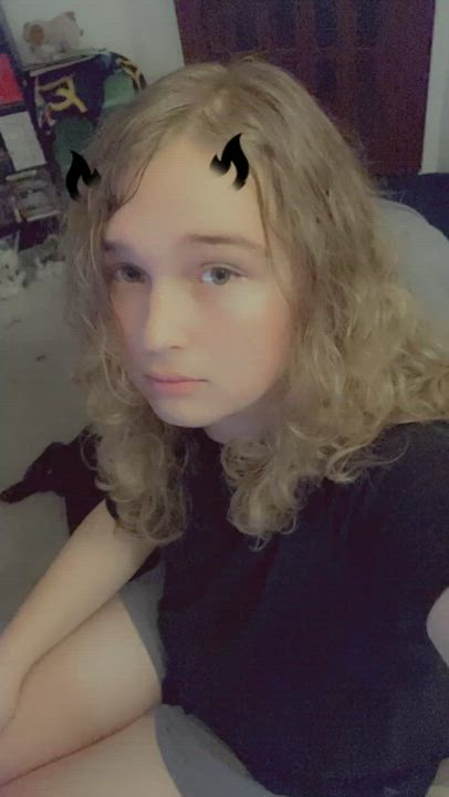 Desperately need to be sucked off… [18 MtF]