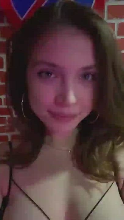 Big Tits Emo TikTok clip