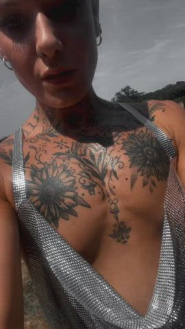 muscles muscular girl short hair small tits tattoo clip
