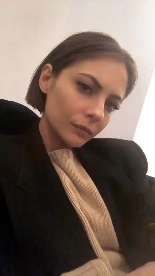 Willa Holland