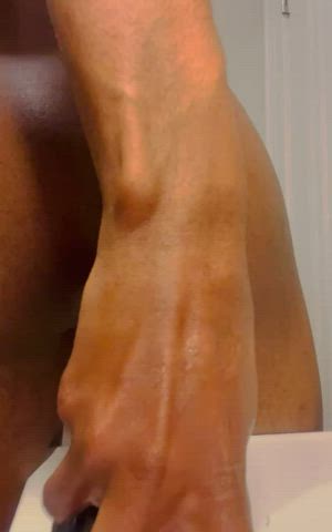 [20] I need sum real dick in me😔