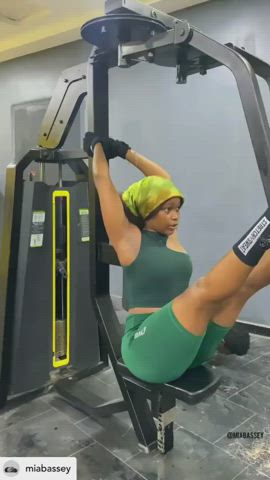 Ebony Gym Pretty Sex | Porninblack.com