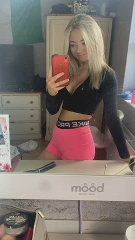 18 years old barely legal cute irish pretty shorts teen thighs tiktok clip