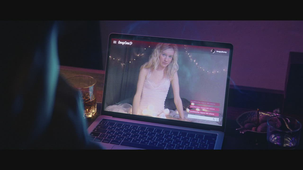 Celebrity Nudity Small Tits clip