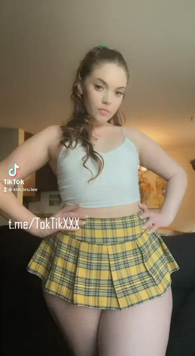 Big Ass Big Tits Girls clip