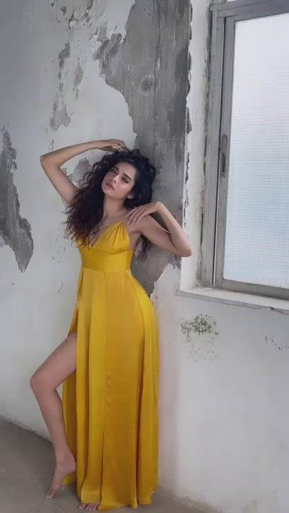 Cleavage Dress Petite clip