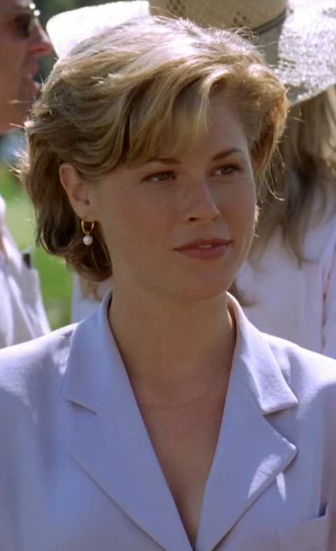 celebrity female julie bowen clip