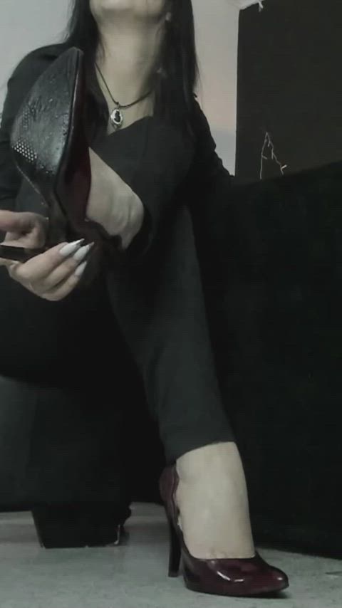 femdom goth heels mistress sph amateur-girls latinas real-orgasms clip