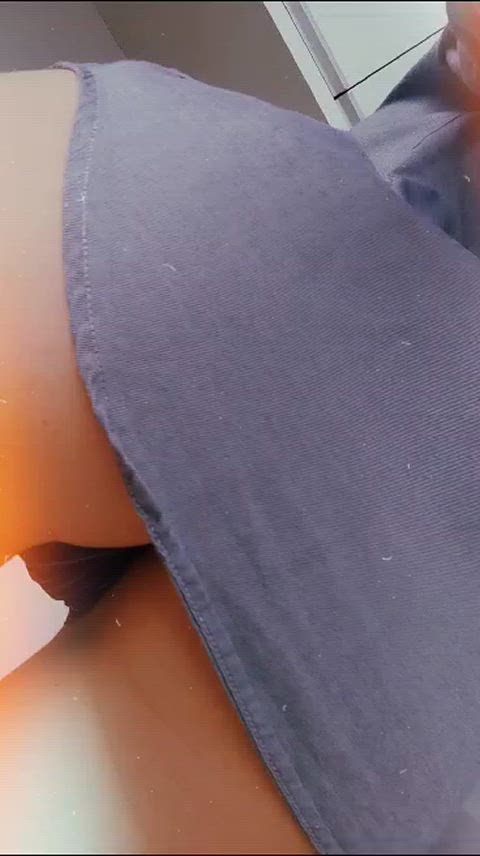 hotwife round butt wife clip
