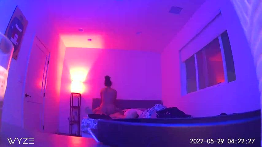 Orgasm Riding Voyeur clip