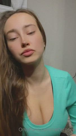 big tits bouncing tits natural tits onlyfans squeezing clip