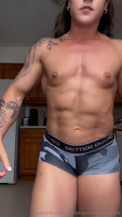 muscles muscular girl muscular milf clip