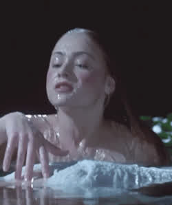 Celebrity Portia de Rossi Tits clip