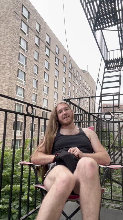 I miss the summer, I wanna film outdoor stuff again