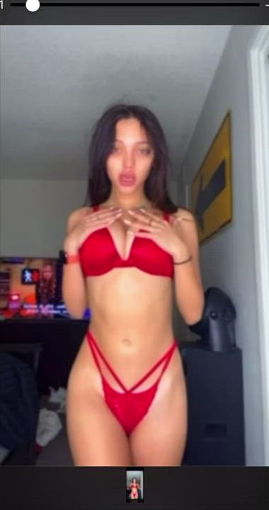 Petite Teen clip