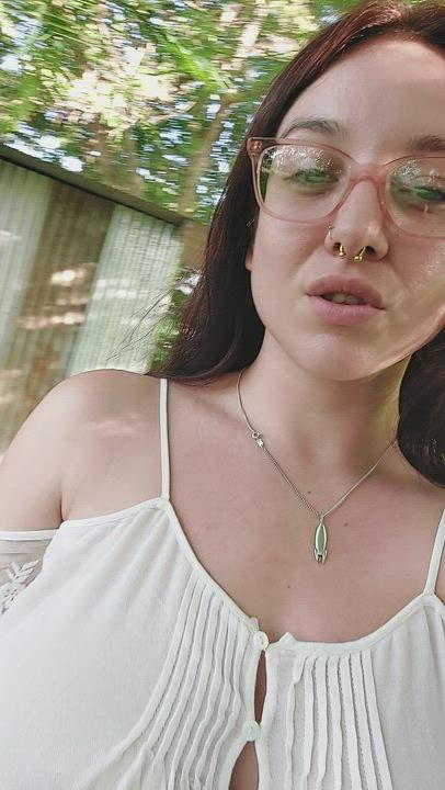 Big Tits Bouncing Tits Saggy Tits clip