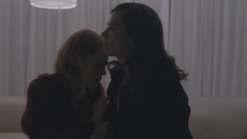 blonde brunette kissing lesbian worship clip