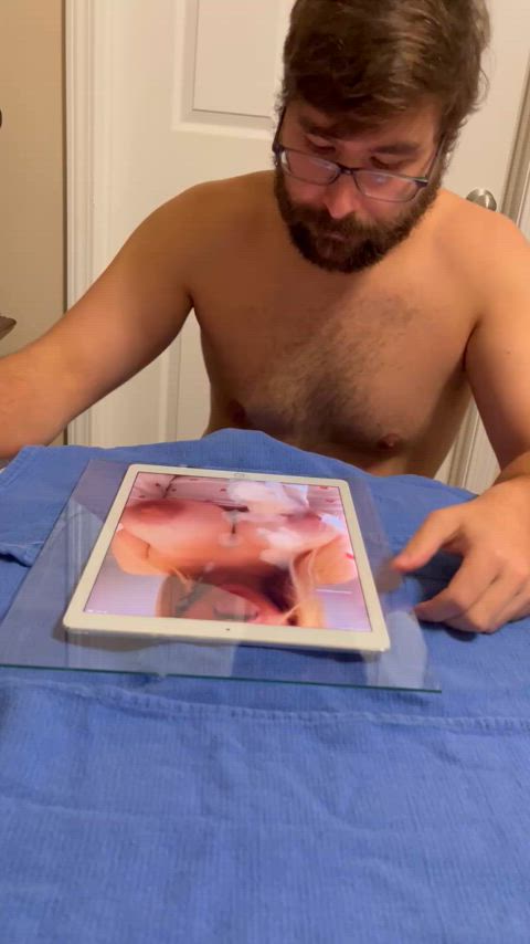 cum cum licking cum swallow cum-lover clip