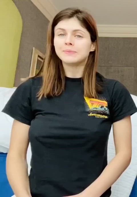 Alexandra Daddario