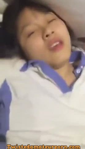 amateur asian screaming virgin clip