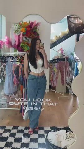 Feet Kira Kosarin Natural Tits clip
