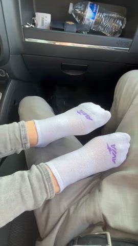 peel them off my feet ๐๐