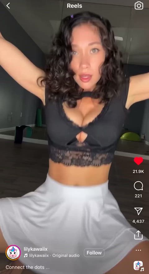 bouncing bouncing tits dance dancing riding tease tiktok instagram clip