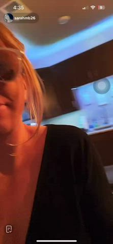downblouse nipslip tiktok clip