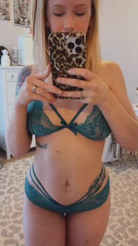 Do you like jacking off to other menβs wives?