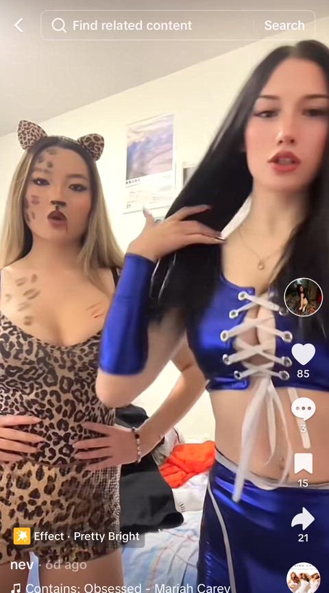 big tits halloween huge tits teen clip