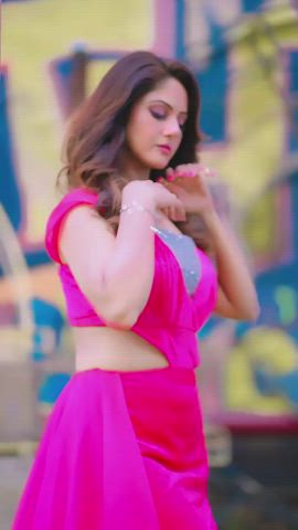 Pink erotic goddess Trinaπ