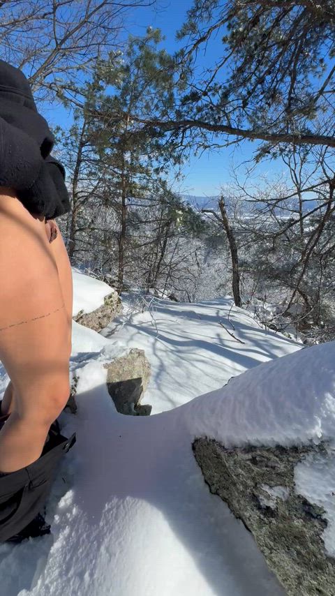 big clit clit pee peeing piss pissing pussy lips clip
