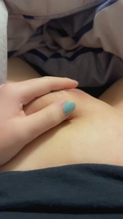 Just playing with my pp ๐