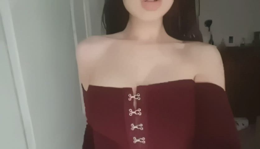 big tits natural tits teen white girl clip