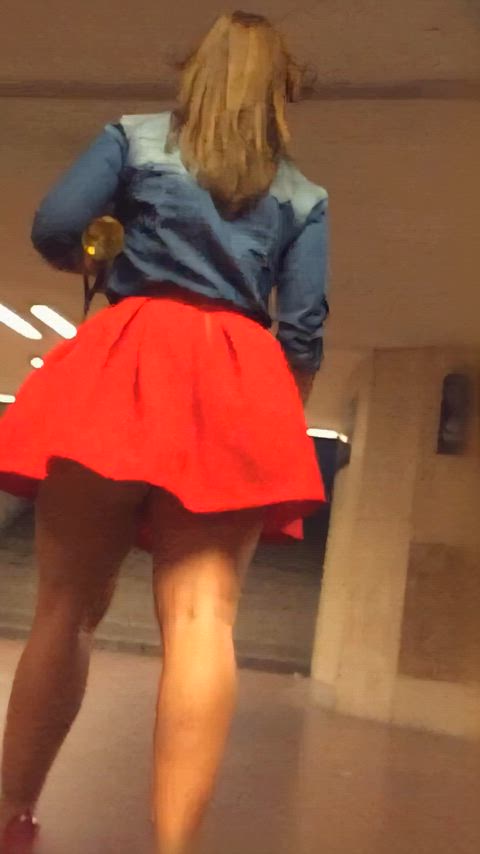 ass candid upskirt clip