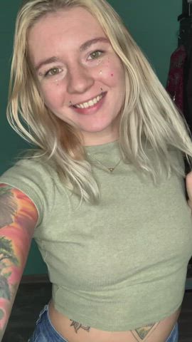 Blonde Boobs Chubby clip