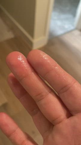 Fingering Hotwife Wet Pussy clip