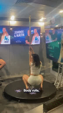 ass celebrity pole dance clip
