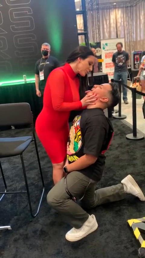 amateur angela white big ass big tits milf clip