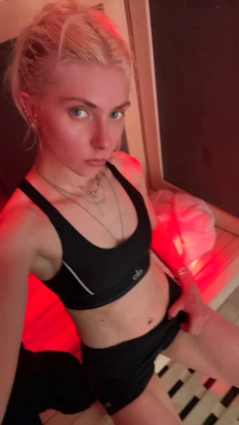 blonde bra taylor momsen clip