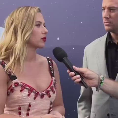blonde celebrity scarlett johansson clip