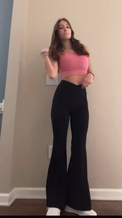 dancing teen tiktok clip