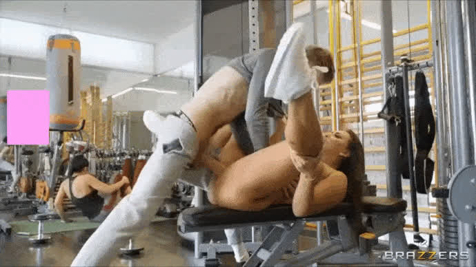Gym Mom Public Son clip