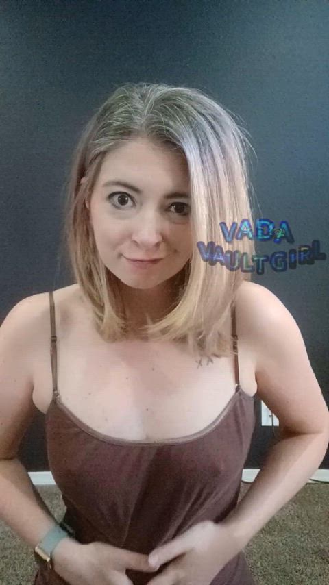 Lips and tits!