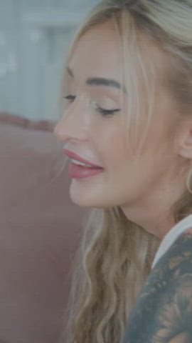 big tits busty czech daisy lynn sucking teen vertical clip