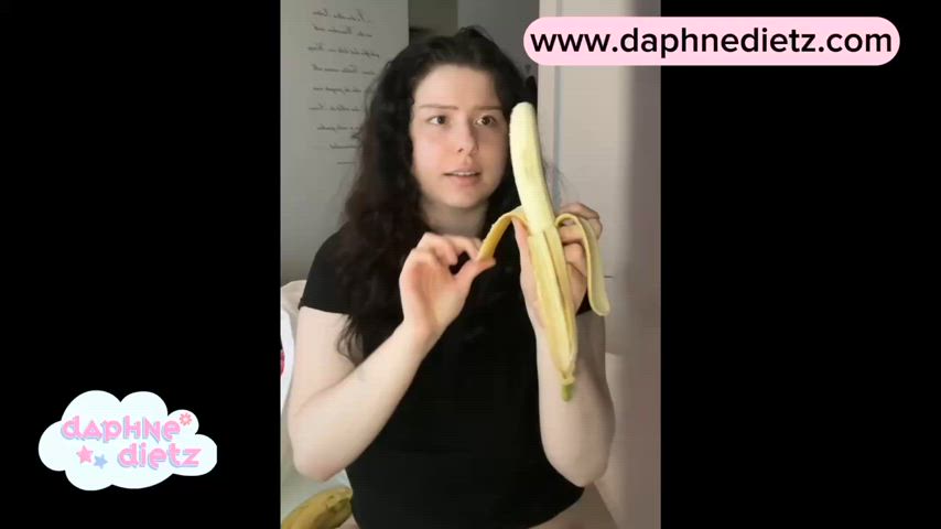 As a vegan I love myself a good banana 🍌😋 (19F)